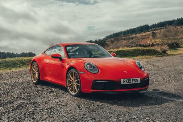 Porsche 911 Carrera: perfekcionizem v podrobnostih