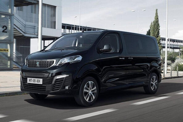 Test električnega enoprostorca Peugeot e-Traveller