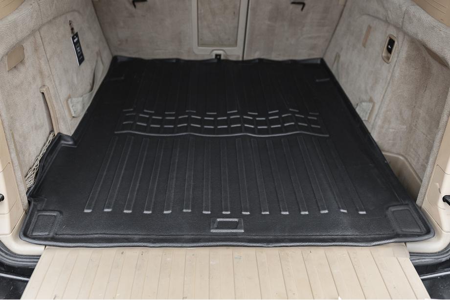 BMW X5 E70 2007–2013 Kadica za prtljažnik Stingray 3D Image