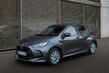 Pregled mestne kombilimuzine Mazda 2 Hybrid fotografija 2