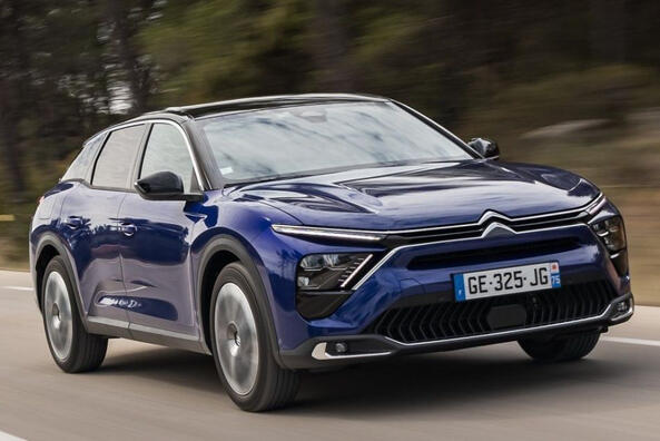Test: crossover hatchback Citroen C5 X