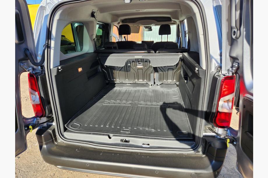 Citroen Berlingo/Multispace 2018– 3D preproga za prtljažnik (dolga medosna razdalja) (Stingray) Fotografija 7