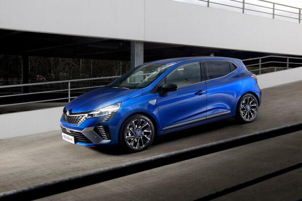 Test prenovljene kombilimuzine Renault Clio