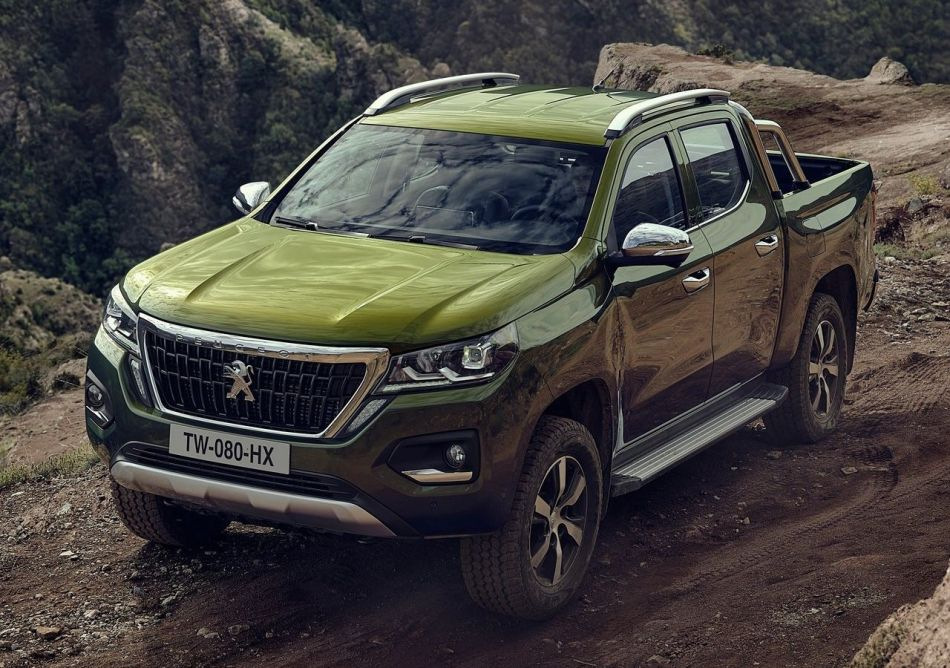 Pregled štirikolesno gnanega pick-upa Peugeot Landtrek