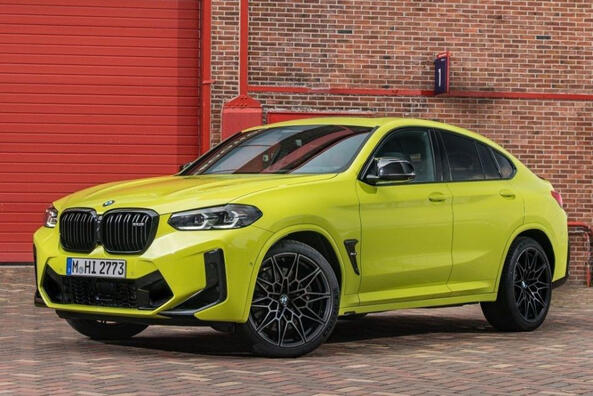 Pregled športne različice crossoverja BMW X4 M