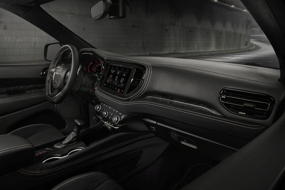 Test visokozmogljivega križanca Dodge Durango