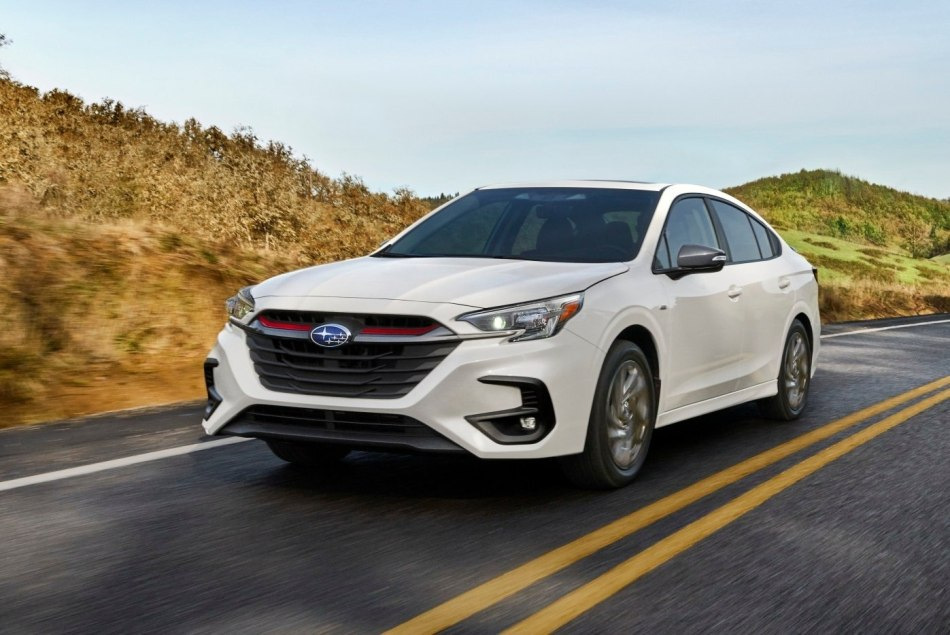 Test prenovljene limuzine Subaru Legacy s štirikolesnim pogonom