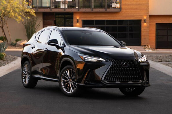 Pregled druge generacije križanca Lexus NX
