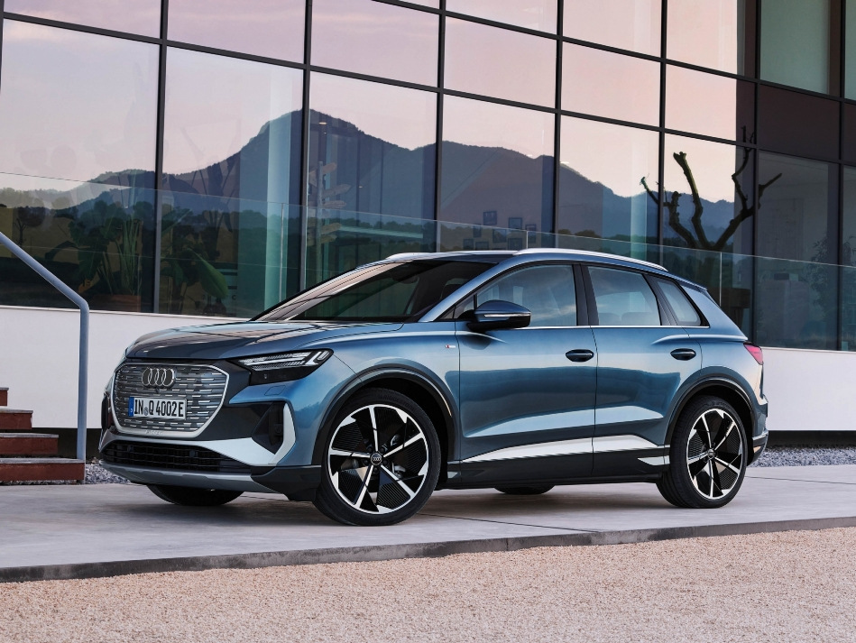 Pregled električnega crossoverja Audi Q4 e-tron