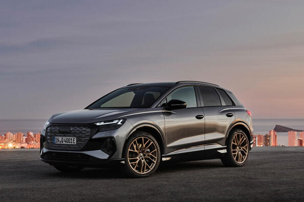 Pregled električnega crossoverja Audi Q4 e-tron