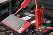 Kako zagnati motor avtomobila z izpraznjenim akumulatorjem fotografija 1