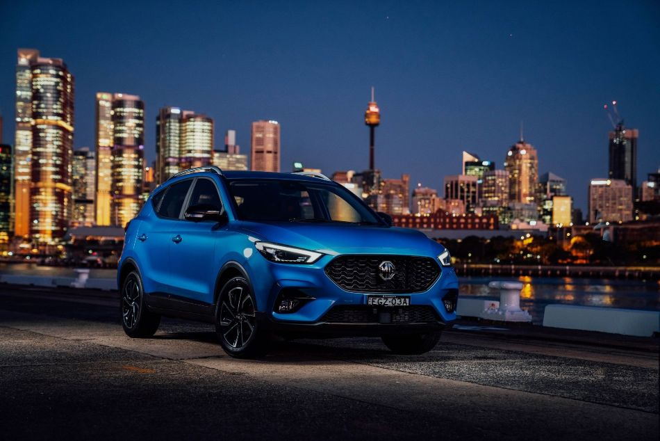 Test kompaktnega križanca MG ZS