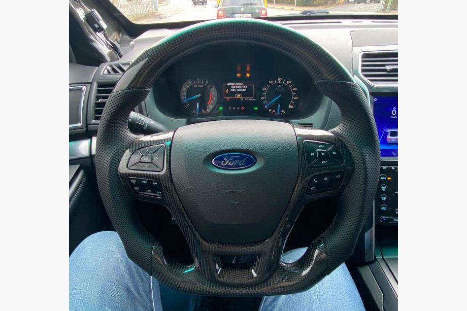 Ford Explorer 2019– Komplet anatomski volan (karbon) Image