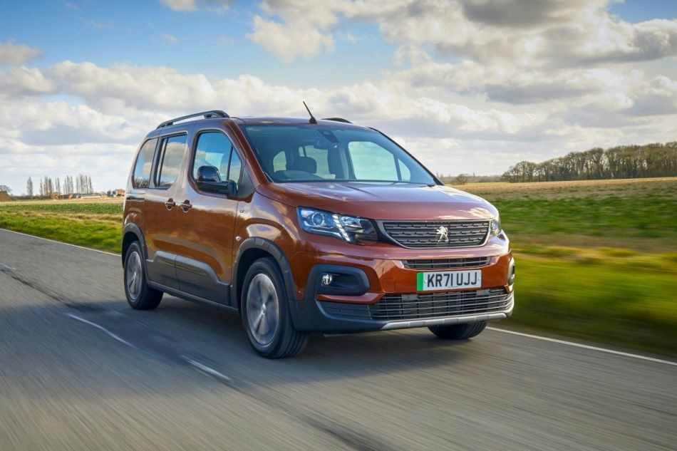 Test električnega kompaktnega enoprostorca Peugeot e-Rifter