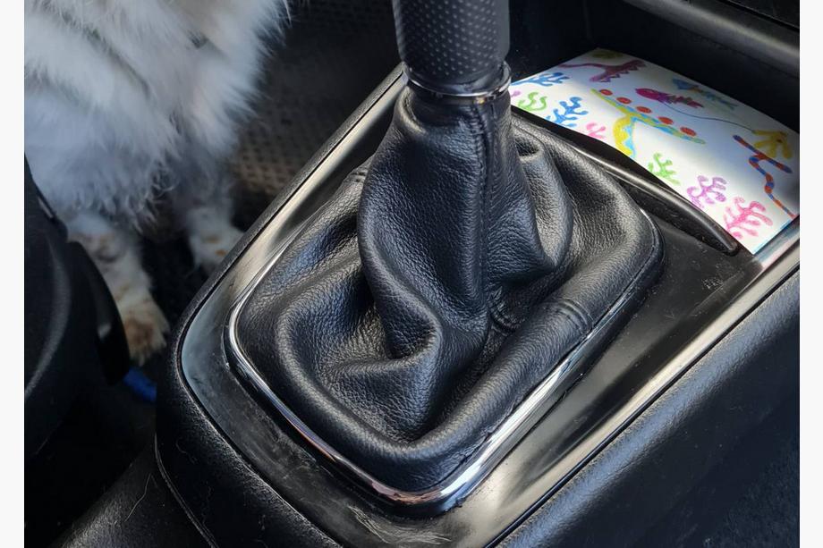 Volkswagen Golf 4 1997–2006 Usnjena manšeta prestavne ročice Image