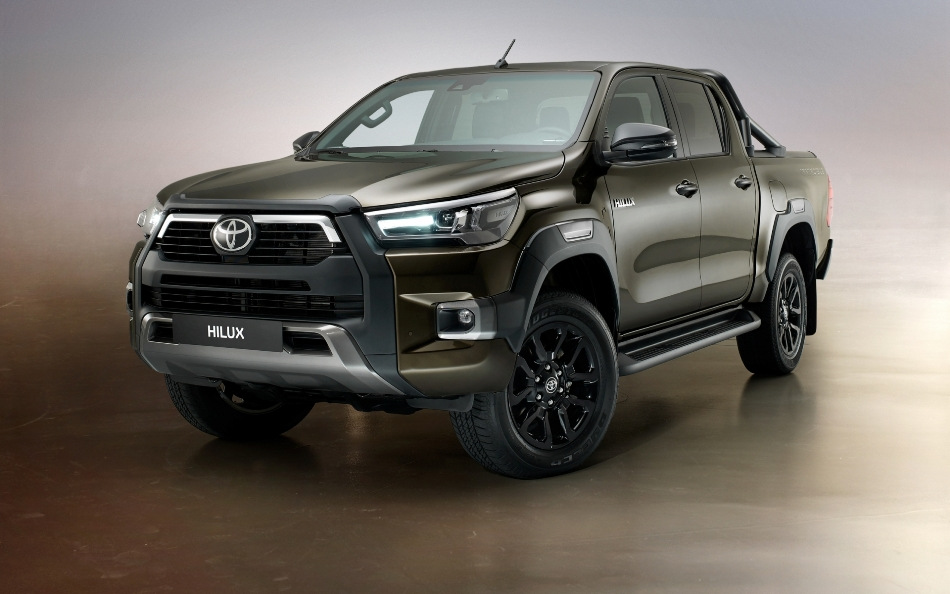 Toyota Hilux: legendarni pick-up v osveženi podobi