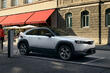 Prva generacija električnega crossoverja Mazda MX-30 fotografija 2