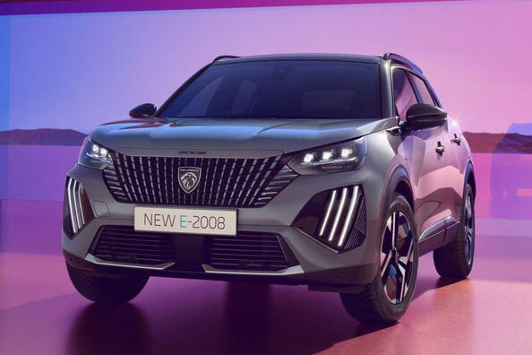 Peugeot e-2008: pregled posodobljenega kompaktnega električnega avtomobila