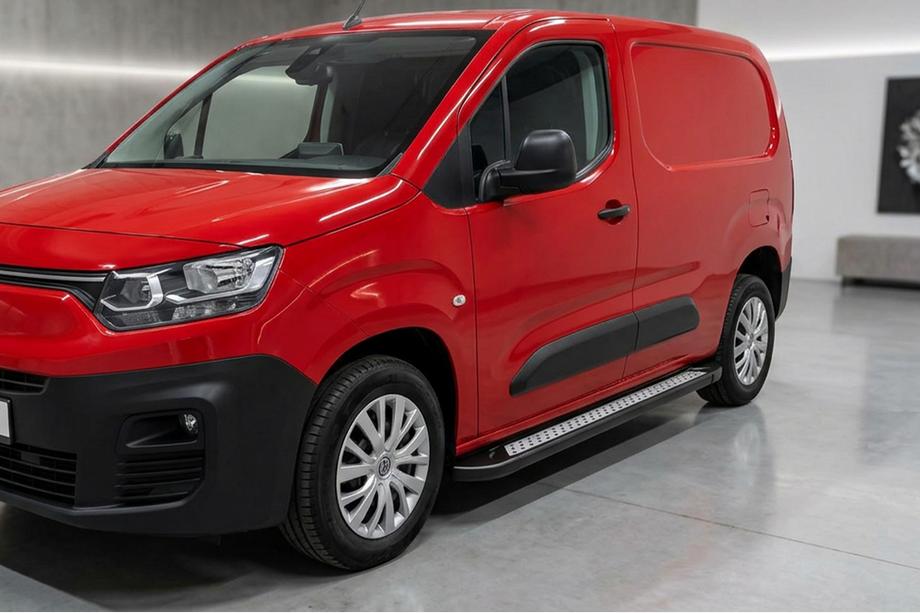 Fiat Doblo III 2023– Stranske stopnice New Vision Black (2 kosa, aluminij) Image