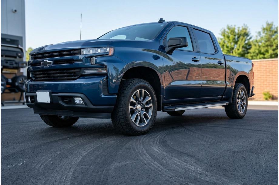 Chevrolet Silverado 2019– Stranski pragovi Maya V1 (2 kos, aluminij) Image