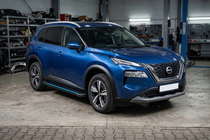 Nissan X-trail T33/Rogue 2022– Bočne stopnice Maya Blue (2 kos, aluminij) fotografija 1