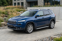 Jeep Cherokee KL 2013– Stranske stopnice Shining V1 (2 kos, aluminij) fotografija 1