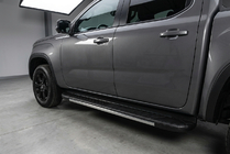 Volkswagen Amarok 2022– Bočni pragovi Bosphore Grey (2 kos, aluminij) fotografija 1