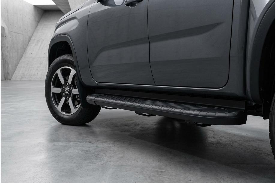 Volkswagen Amarok 2022– Stranske stopnice Bosphore Black (2 kos, aluminij) Image