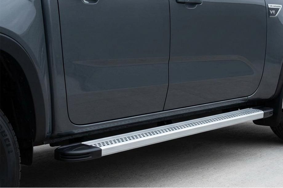 Volkswagen Amarok 2022– Bočne stopnice Maya V2 (2 kos, aluminij) Image
