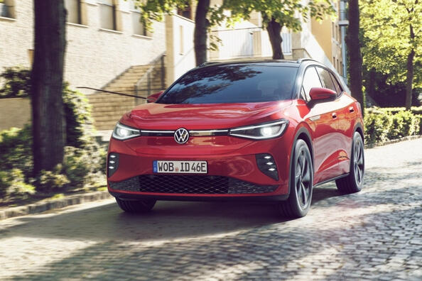 Volkswagen ID.4 GTX: zmogljiv električni križanec