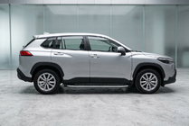 Toyota Corolla Cross 2020– Bočne stopnice Fullmond (2 kos, aluminij) fotografija 1