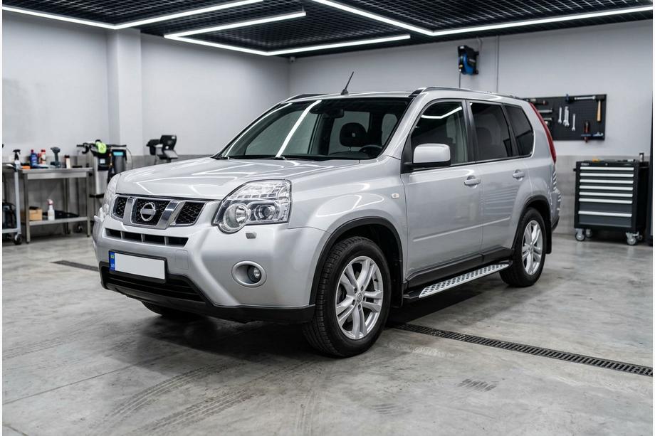 Nissan X-trail T31 2007–2014 Stranske stopnice Shining V1 (2 kos, aluminij) Image