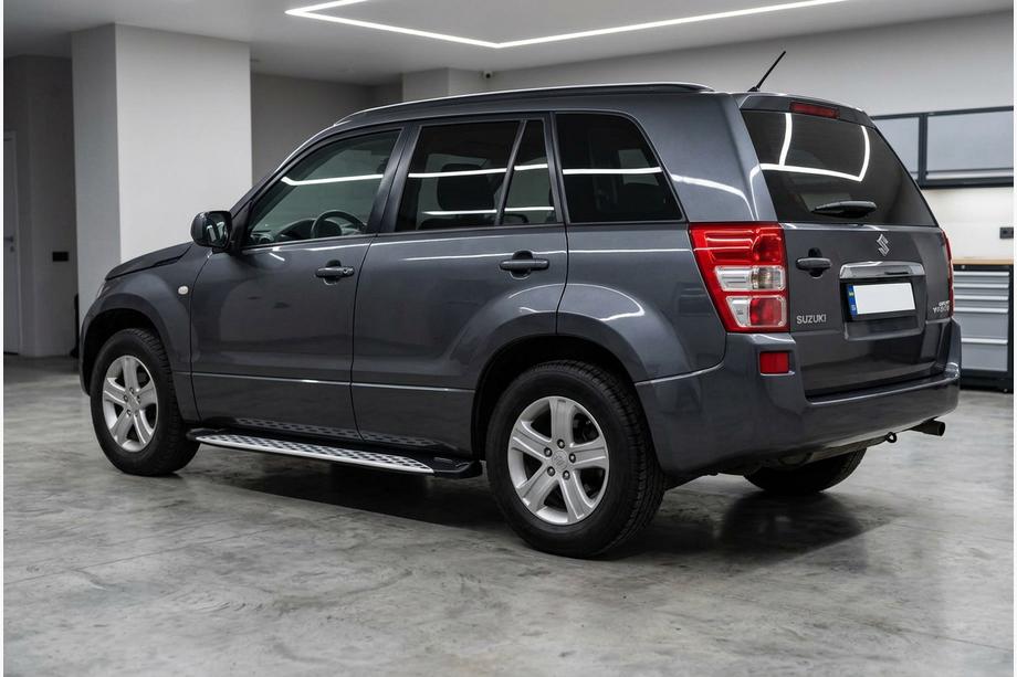Suzuki Grand Vitara 2005–2017 Stranske stopnice Shining V1 (2 kos, aluminij) Image
