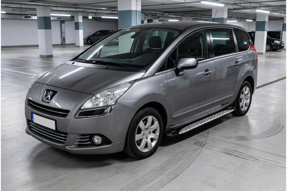 Peugeot 5008 2009–2016 Stranske stopnice Shining V1 (2 kos, aluminij) Fotografija 1