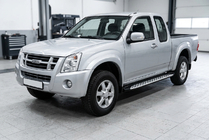 Isuzu D-Max 2002–2011 Stranske stopnice Shining V1 (2 kos, aluminij) fotografija 1