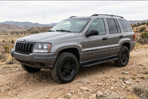 Jeep Grand Cherokee WJ 1999–2004 Stranske stopnice Bosphore Black (2 kos, aluminij) fotografija 1