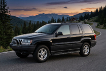 Jeep Grand Cherokee WJ 1999–2004 Stranski pragovi Tayga Black (2 kos, aluminij) fotografija 1