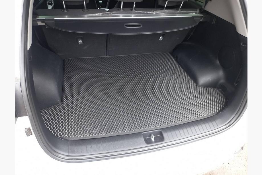 Kia Sportage 2021– EVA preproga za prtljažnik V-1 (črna) Image