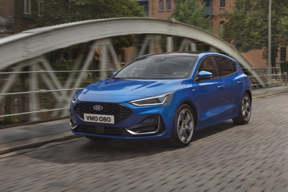 Pregled prenovljene kombilimuzine Ford Focus četrte generacije