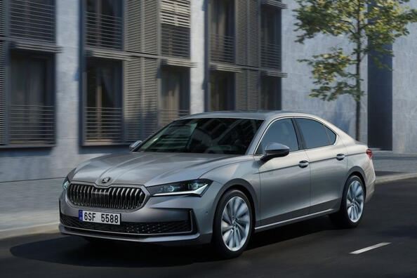 Skoda Superb: pregled četrte generacije modela