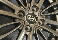 Hyundai Črne sredinske kapice platišč hyun60tur-bl (59 mm / 55 mm, 4 kos) fotografija 1