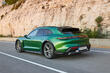 Porsche Taycan Cross Turismo: vsestranski električni športni avtomobil fotografija 2