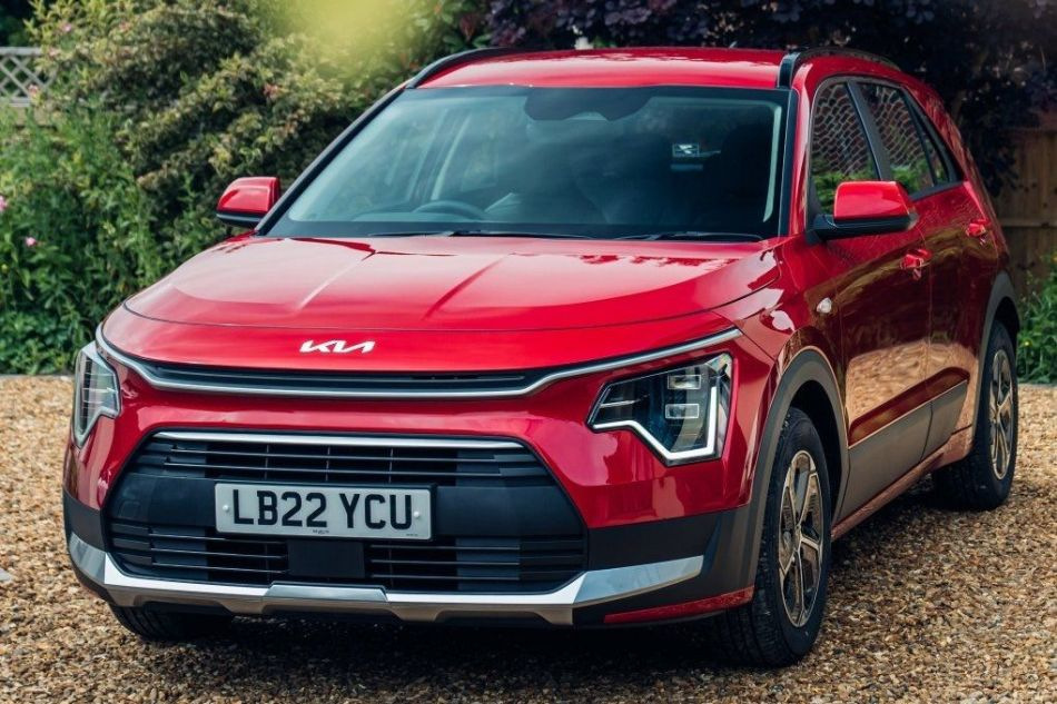 KIA Niro Hybrid druge generacije: pregled crossoverja