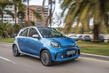 Pregled posodobljene električne kombilimuzine Smart EQ forfour fotografija 2