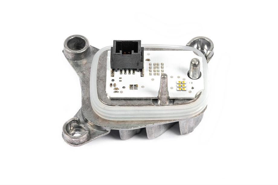 BMW serija 4 F32/F33/F36 2012–2020 LED modul za žaromet 63117493232 (1 kos, desni) Image