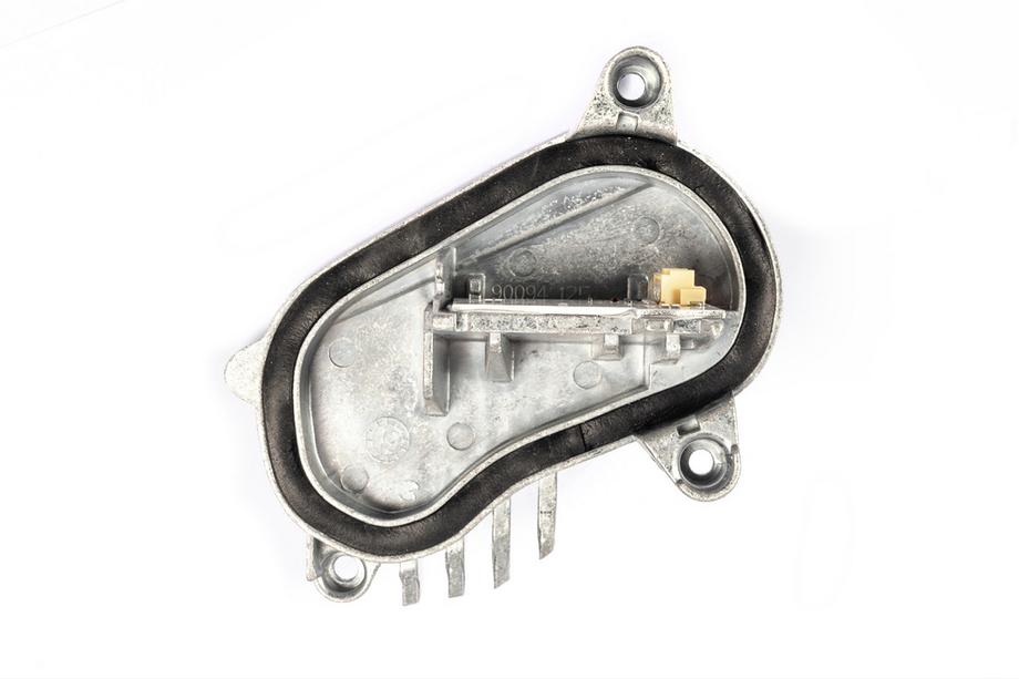BMW serija 4 F32/F33/F36 2012–2020 LED modul za žaromet 63117493228 (1 kos, desni) Fotografija 3