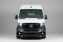 Mercedes Sprinter W907/W910 2018– Sprednji odbijač z masko V2 (AMG) fotografija 8