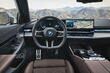 BMW i5: luksuzen električni avto z dinamičnim značajem fotografija 5
