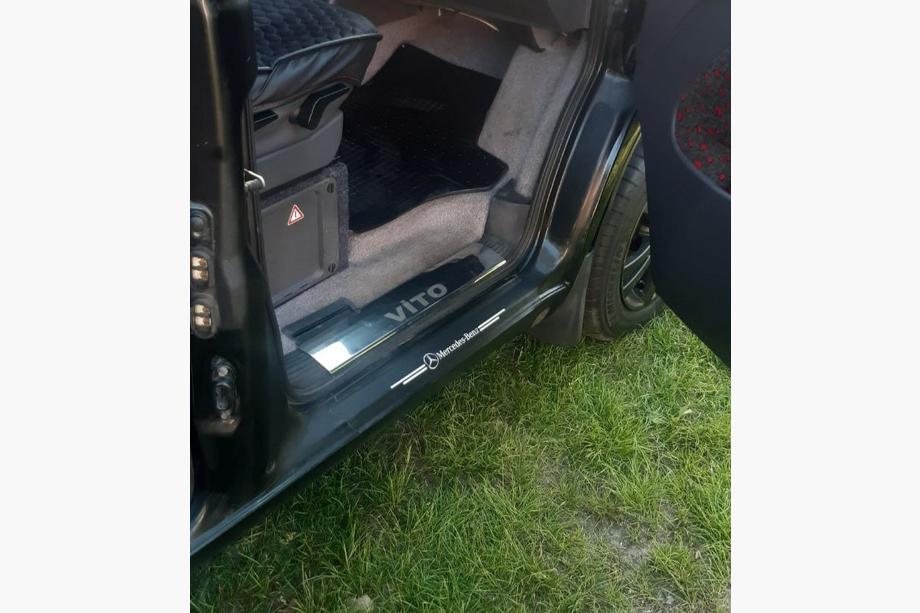 Mercedes Vito W638 1996–2003 Carmos V1 notranje obloge pragov (3 kos, nerjaveče jeklo) Image