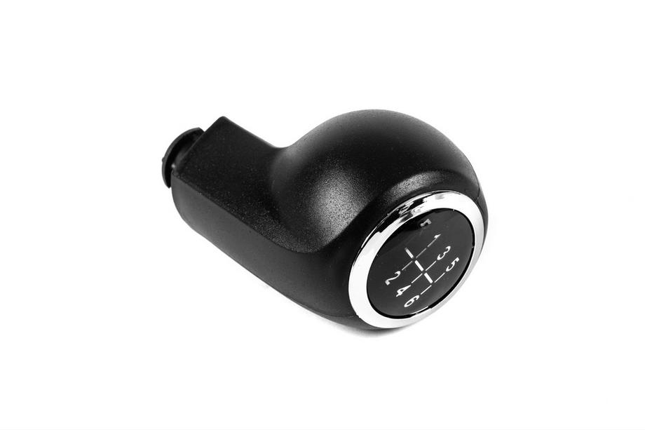 Opel Corsa D 2007–2014 Gumb prestavne ročice 5738040 (6-stopenjski) Image